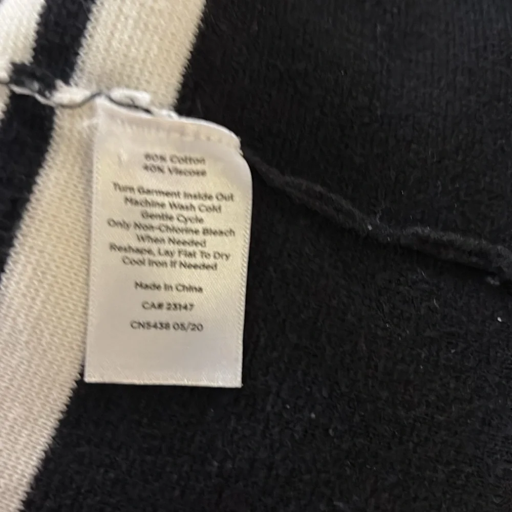 Shirts - Picture 4 of 5